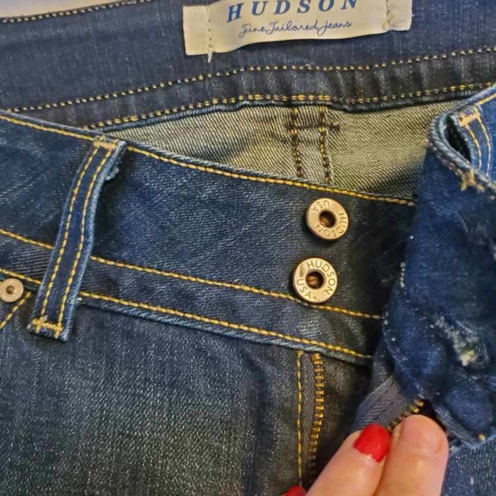 Hudson bootcut jeans SIZE 28